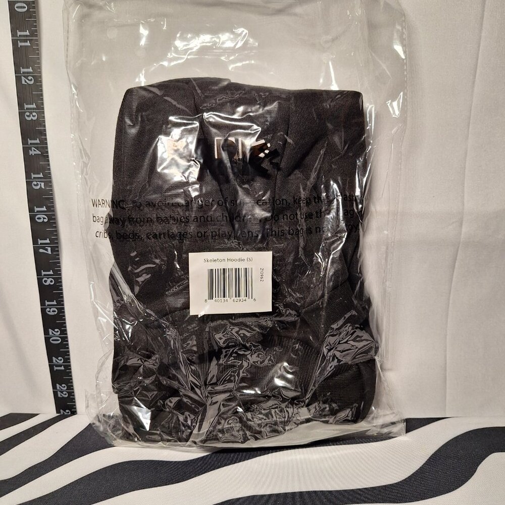 NWT Bark Skeleton Hoodie for Dogs S - Picture 3 of 6